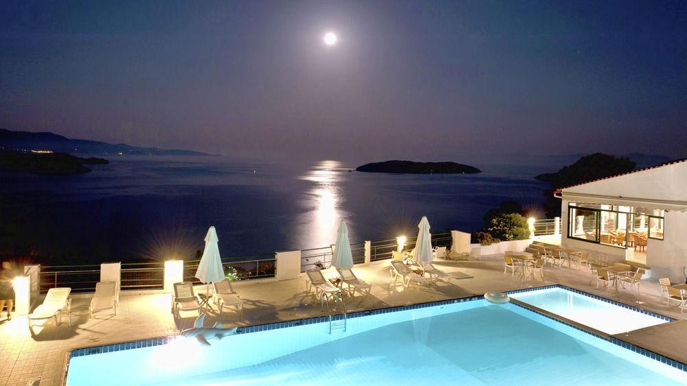 Skiathos Club Hotel & Suites Vasilias  ภายนอก รูปภาพ